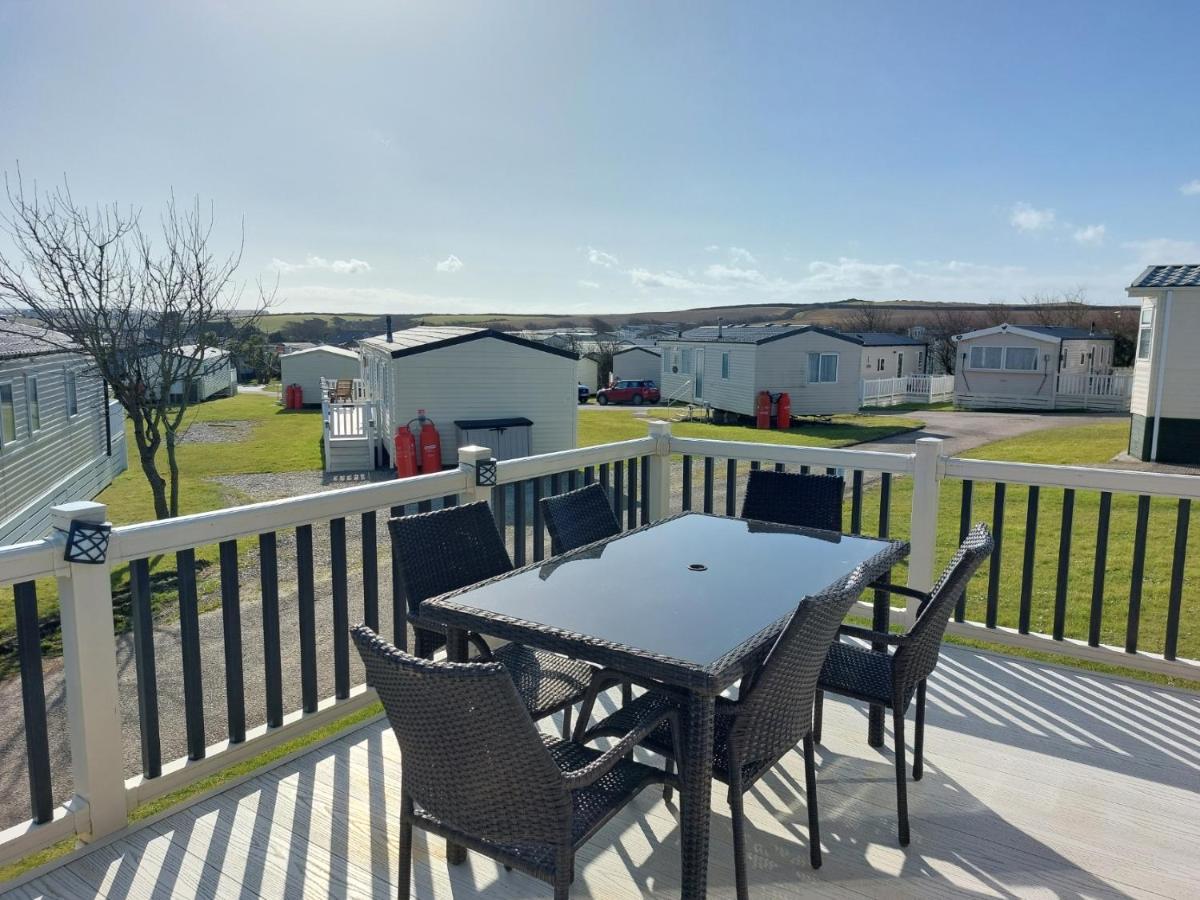 Bude Coastal Lodge Exterior photo